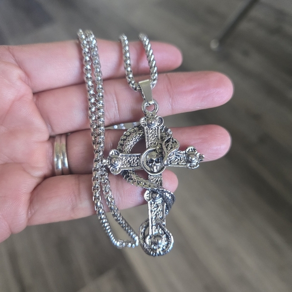 Vintage Dragon Skull Cross Mystical Punk Style Stainless Steel Pendant Necklace - Picture 5 of 13